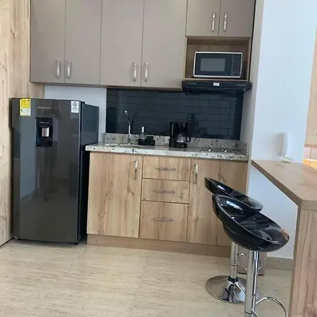 Exclusivo Apartasuite Cerca Aeropuerto Apartment